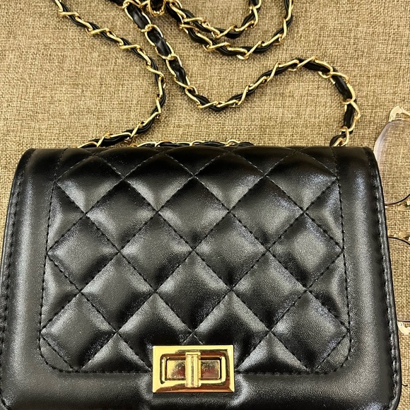 Handbags - Black Quilted Faux Leather Chain Bag